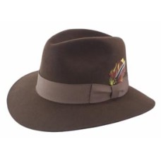 Style: 136 The Classic Center Dent II Hat