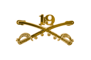 Style: 1055 19th Cavalry Sabers Hat Pin
